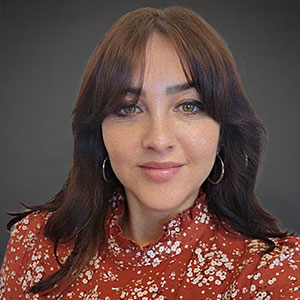 Magali Landa headshot