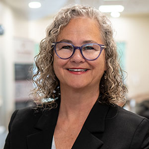 Nancy Molello headshot